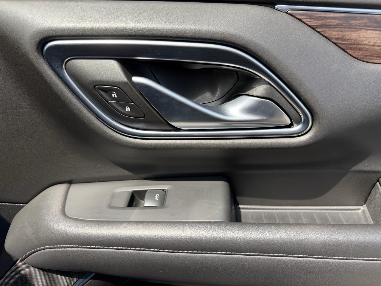 Chevrolet Suburban LT 2WD 2021