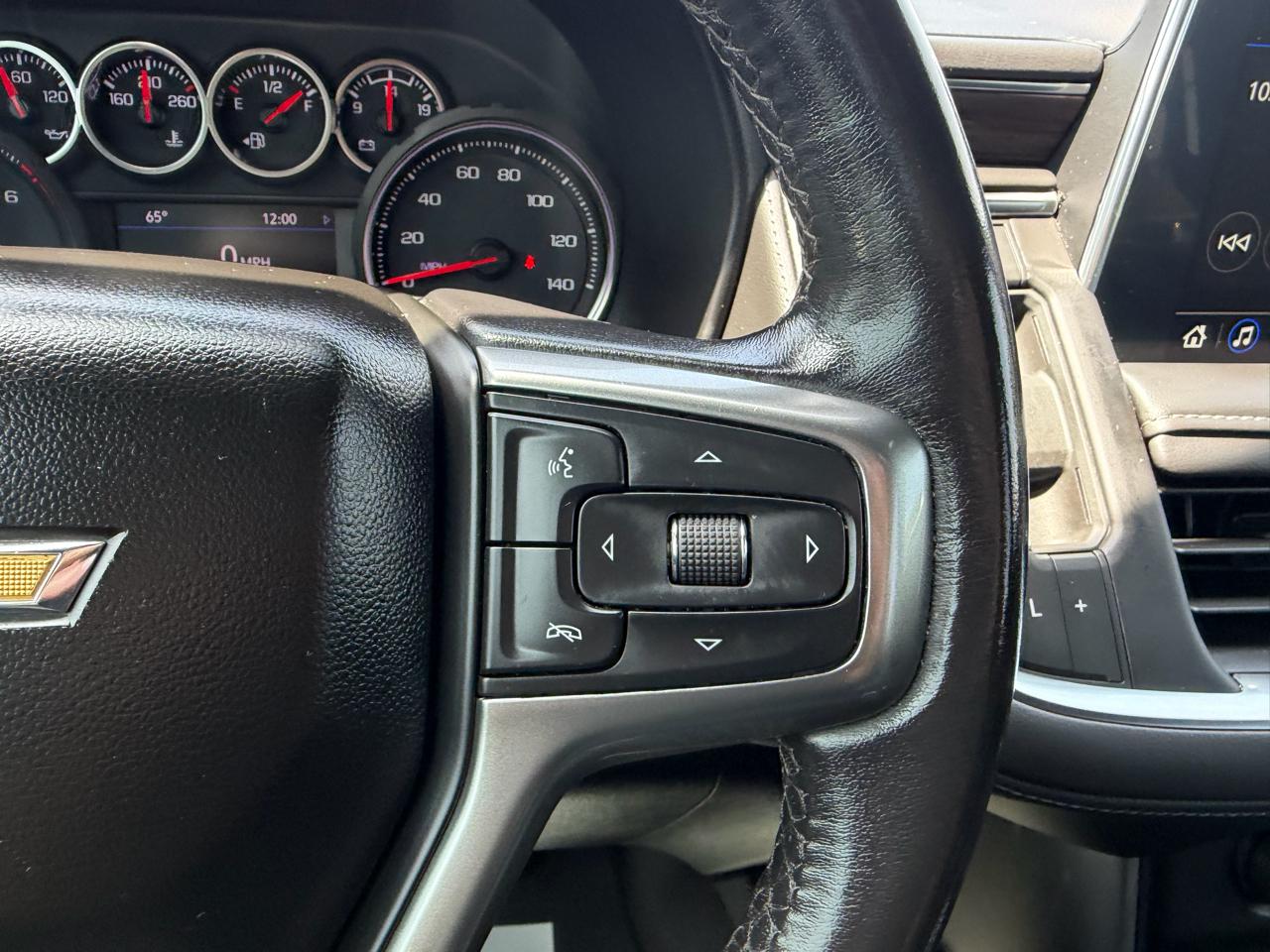 Chevrolet Suburban LT 2WD 2021