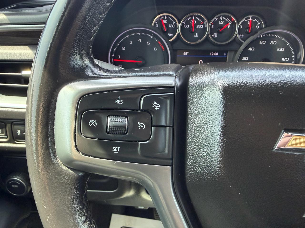 Chevrolet Suburban LT 2WD 2021