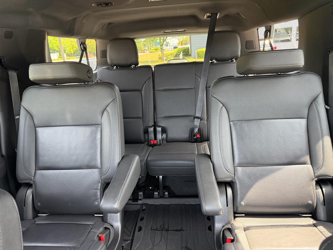 Chevrolet Suburban LT 2WD 2021