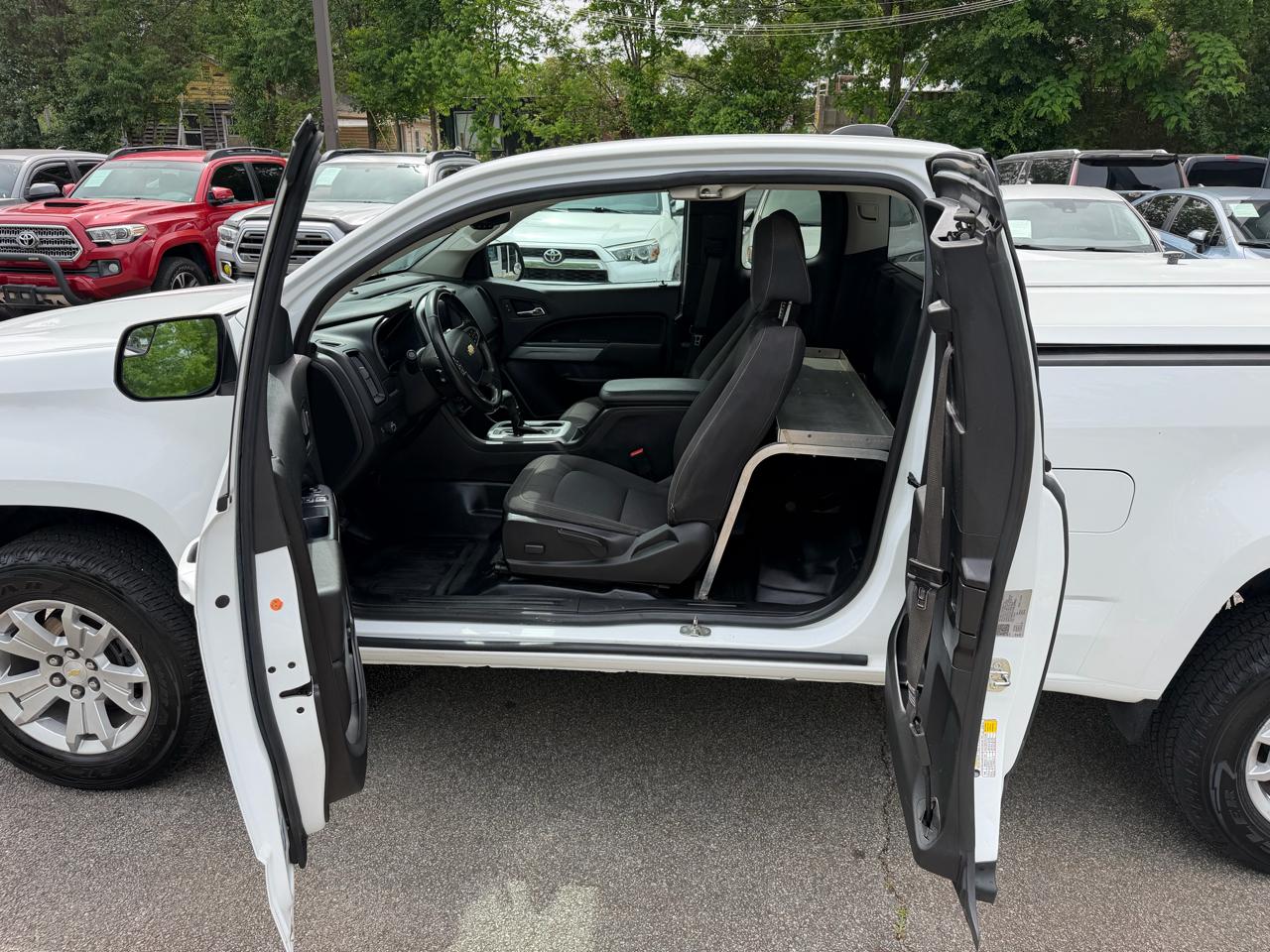 Chevrolet Colorado LT Ext. Cab 2WD 2021