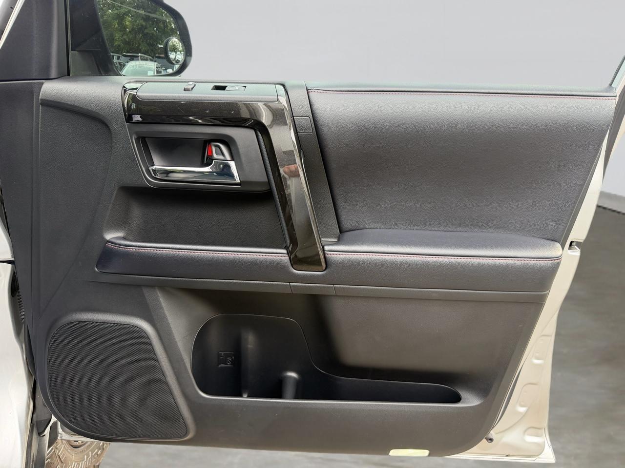 Toyota 4Runner TRD Off-road Premium 4WD 2019