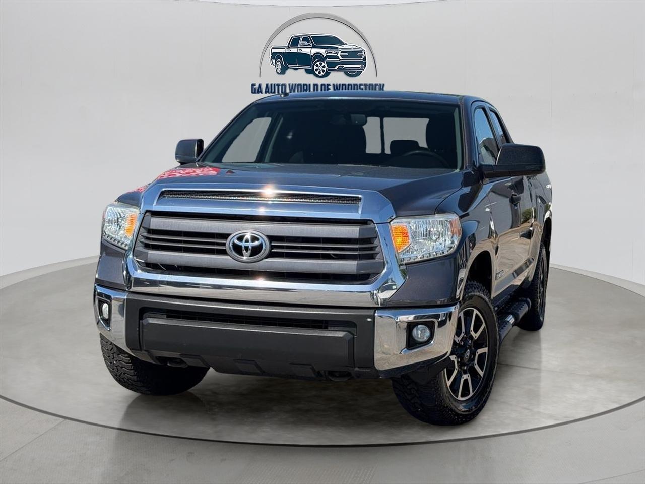 Toyota Tundra SR5 4.6L V8 Double Cab 2WD 2015