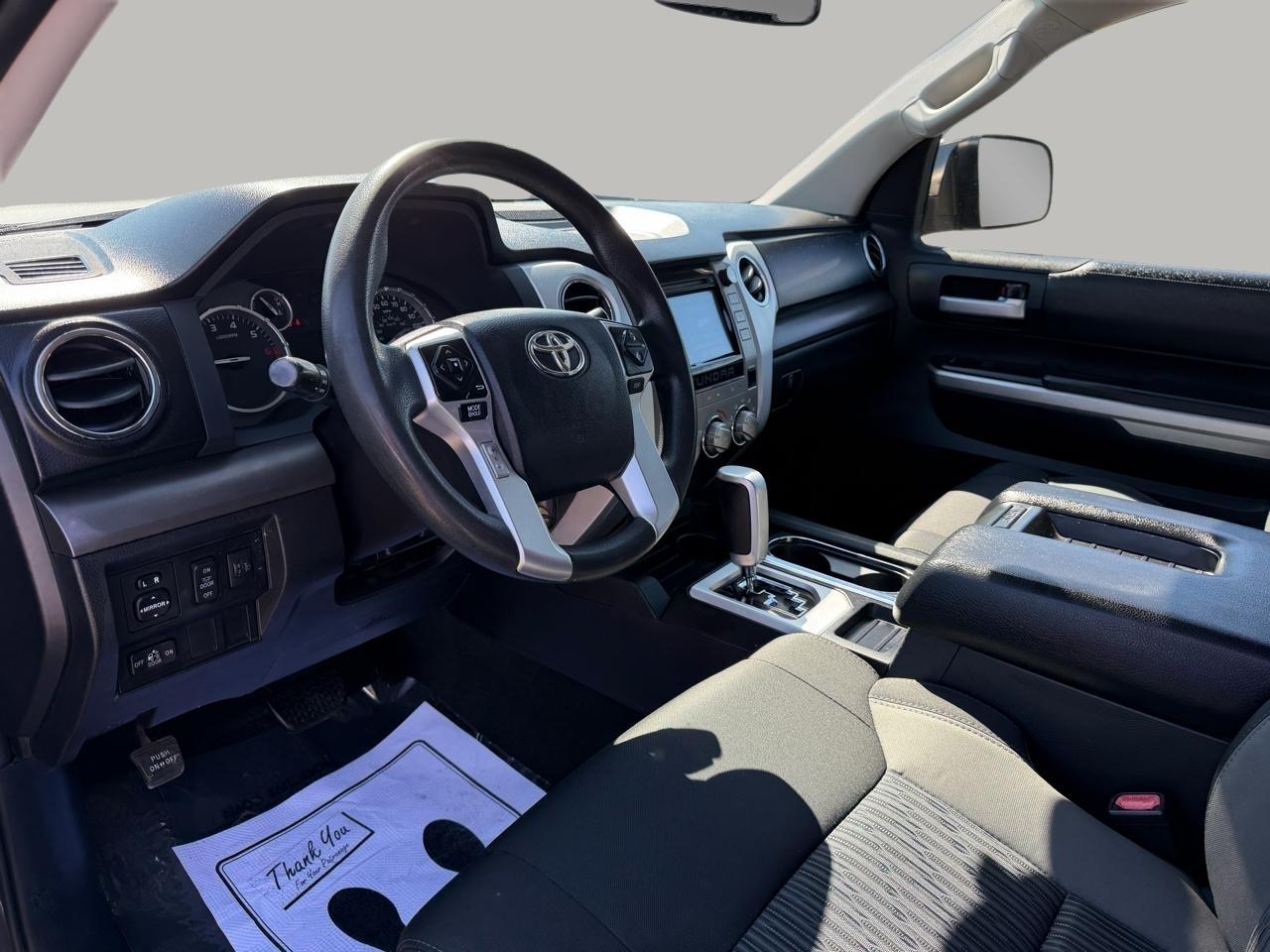 Toyota Tundra SR5 4.6L V8 Double Cab 2WD 2015