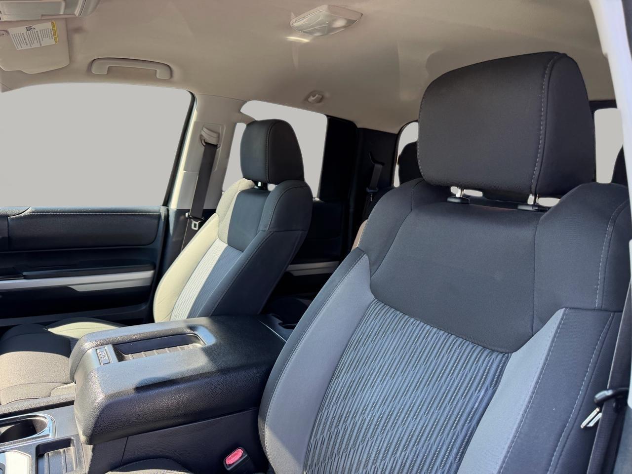 Toyota Tundra SR5 4.6L V8 Double Cab 2WD 2015