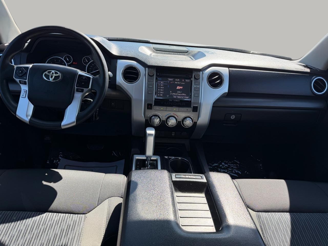 Toyota Tundra SR5 4.6L V8 Double Cab 2WD 2015