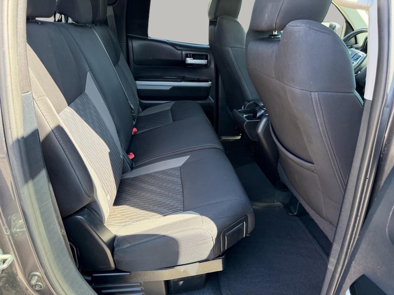Toyota Tundra SR5 4.6L V8 Double Cab 2WD 2015