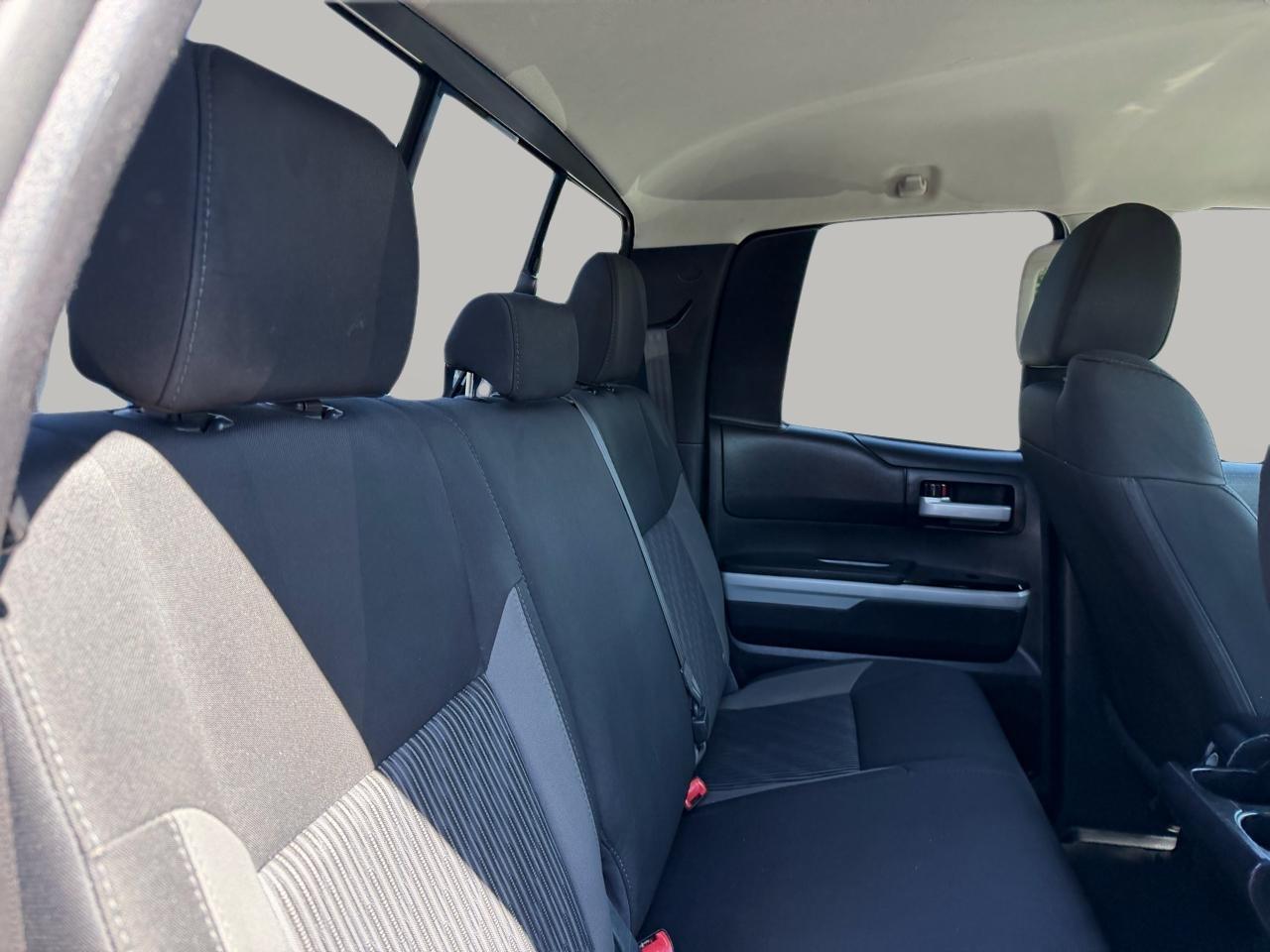 Toyota Tundra SR5 4.6L V8 Double Cab 2WD 2015