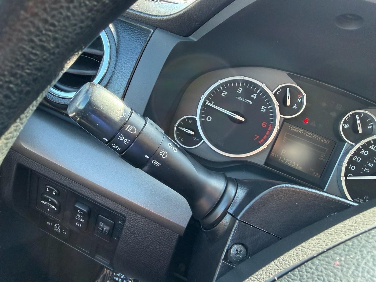 Toyota Tundra SR5 4.6L V8 Double Cab 2WD 2015