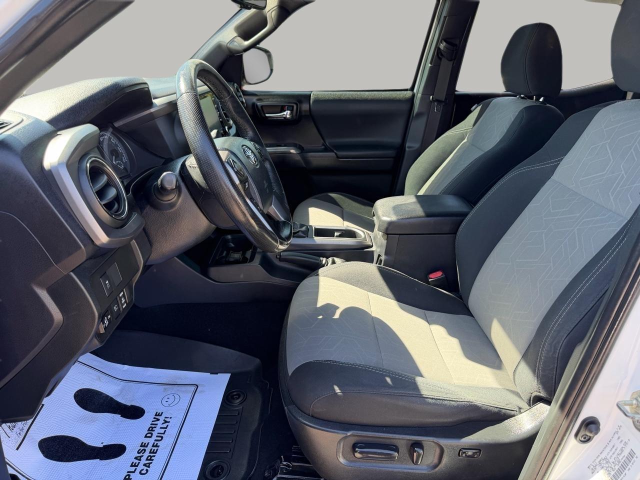 Toyota Tacoma 4WD Access Cab V6 AT TRD Sport (Natl) 2020