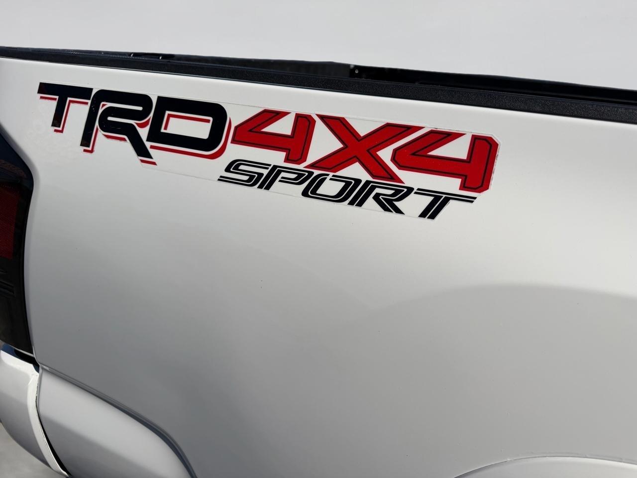 Toyota Tacoma 4WD Access Cab V6 AT TRD Sport (Natl) 2020