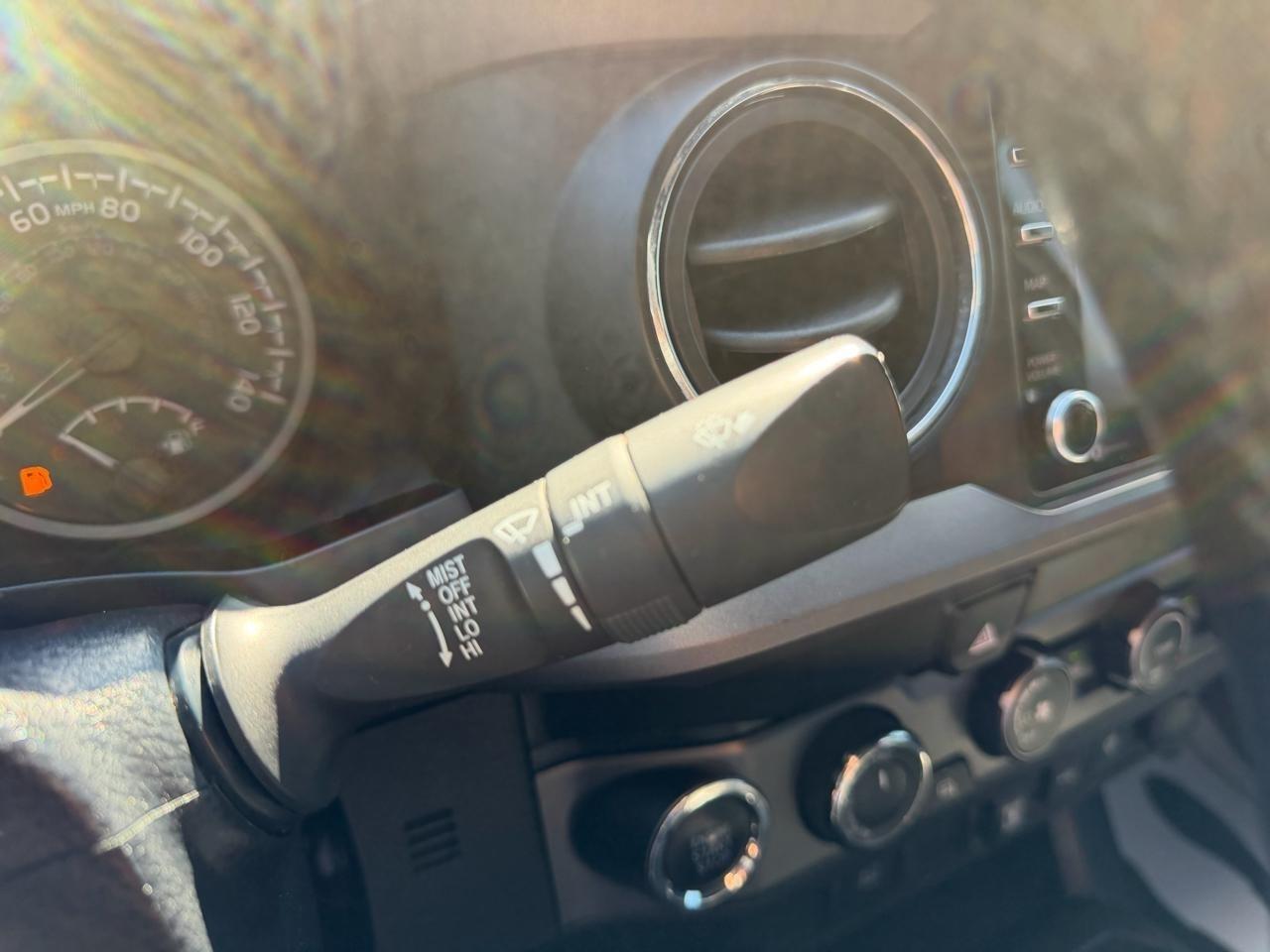 Toyota Tacoma 4WD Access Cab V6 AT TRD Sport (Natl) 2020