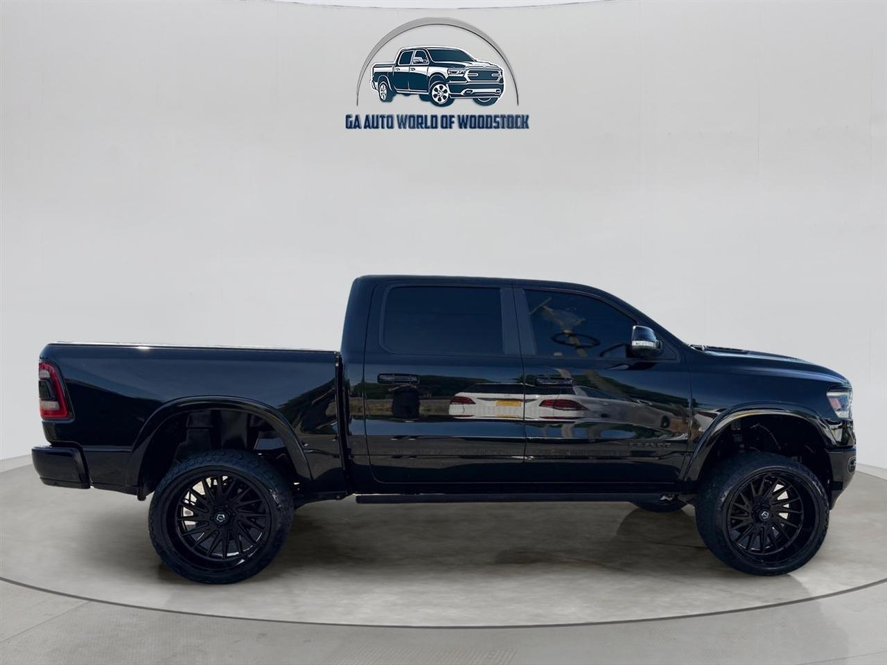RAM 1500 Laramie Crew Cab SWB 2WD 2019