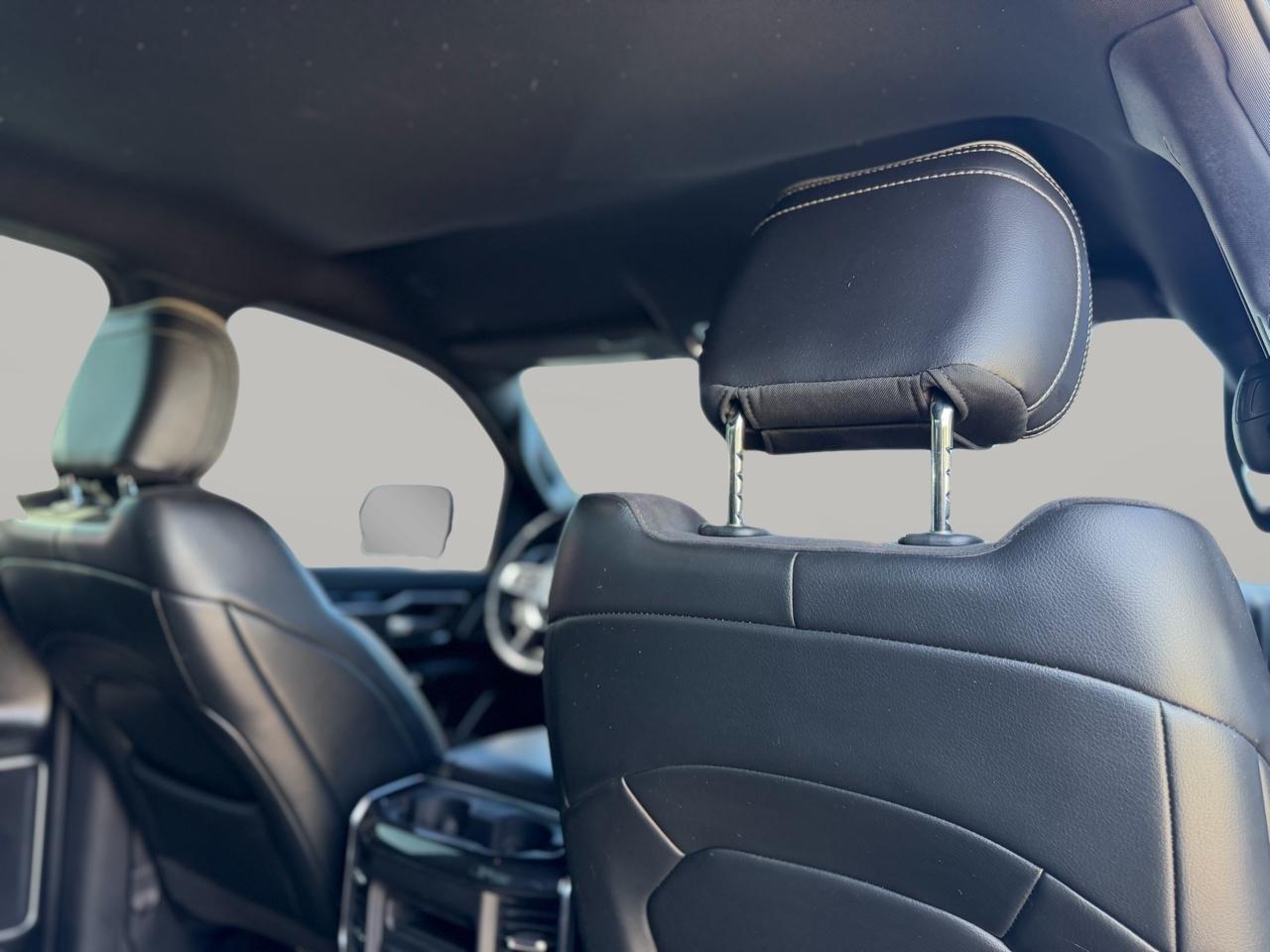 RAM 1500 Laramie Crew Cab SWB 2WD 2019