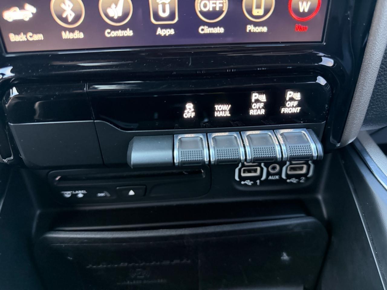 RAM 1500 Laramie Crew Cab SWB 2WD 2019