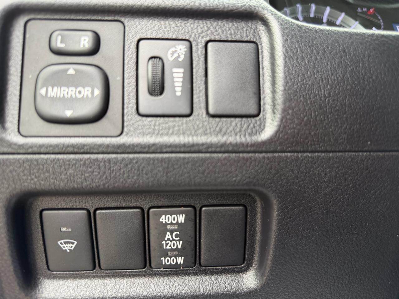 Toyota 4Runner 4WD 4dr V6 Trail Premium (Natl) 2016