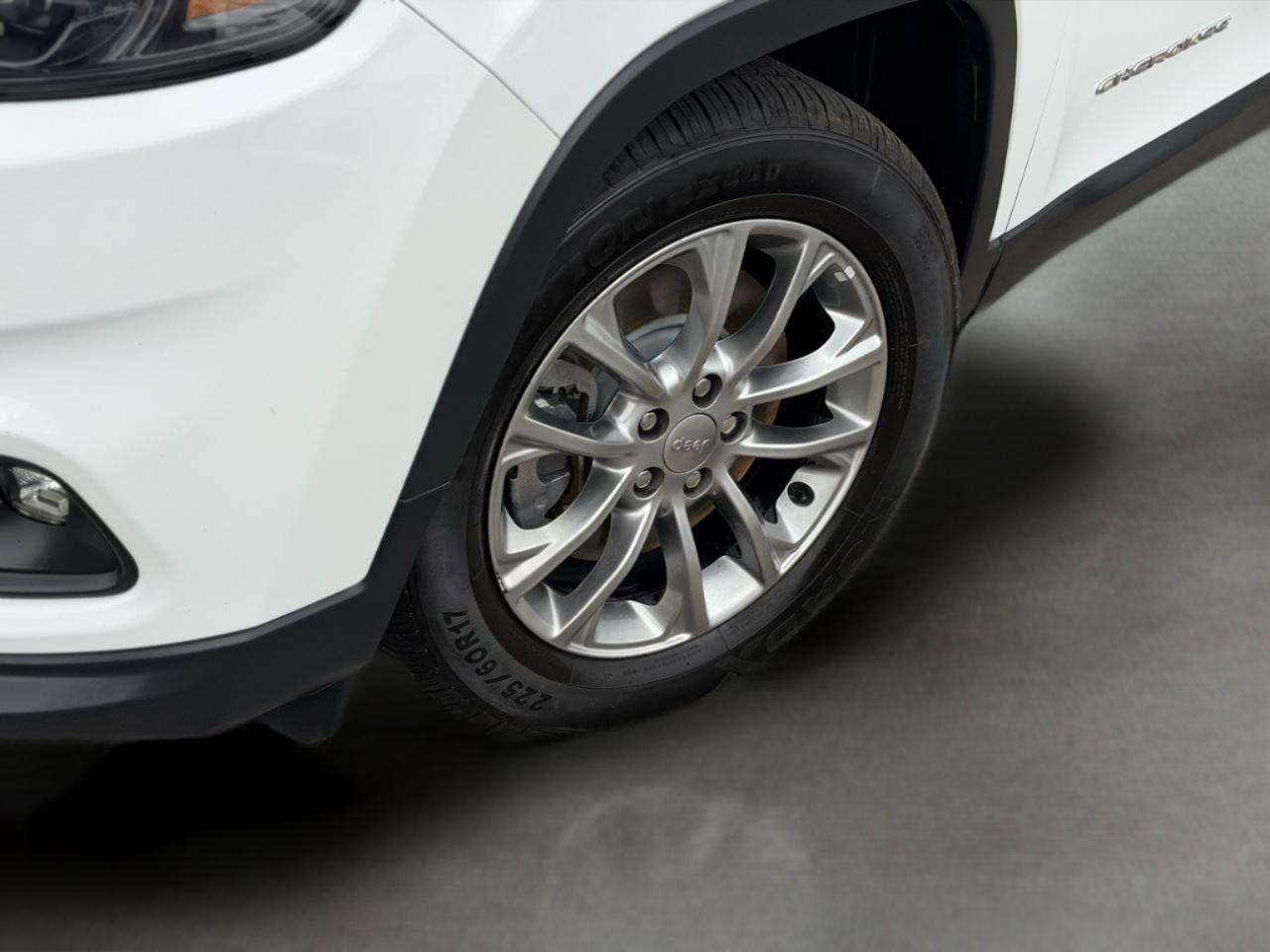 Jeep Cherokee Latitude Plus FWD 2019