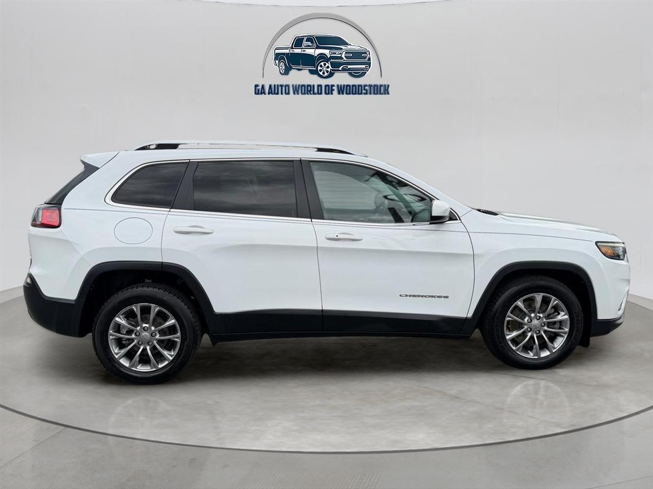 Jeep Cherokee Latitude Plus FWD 2019