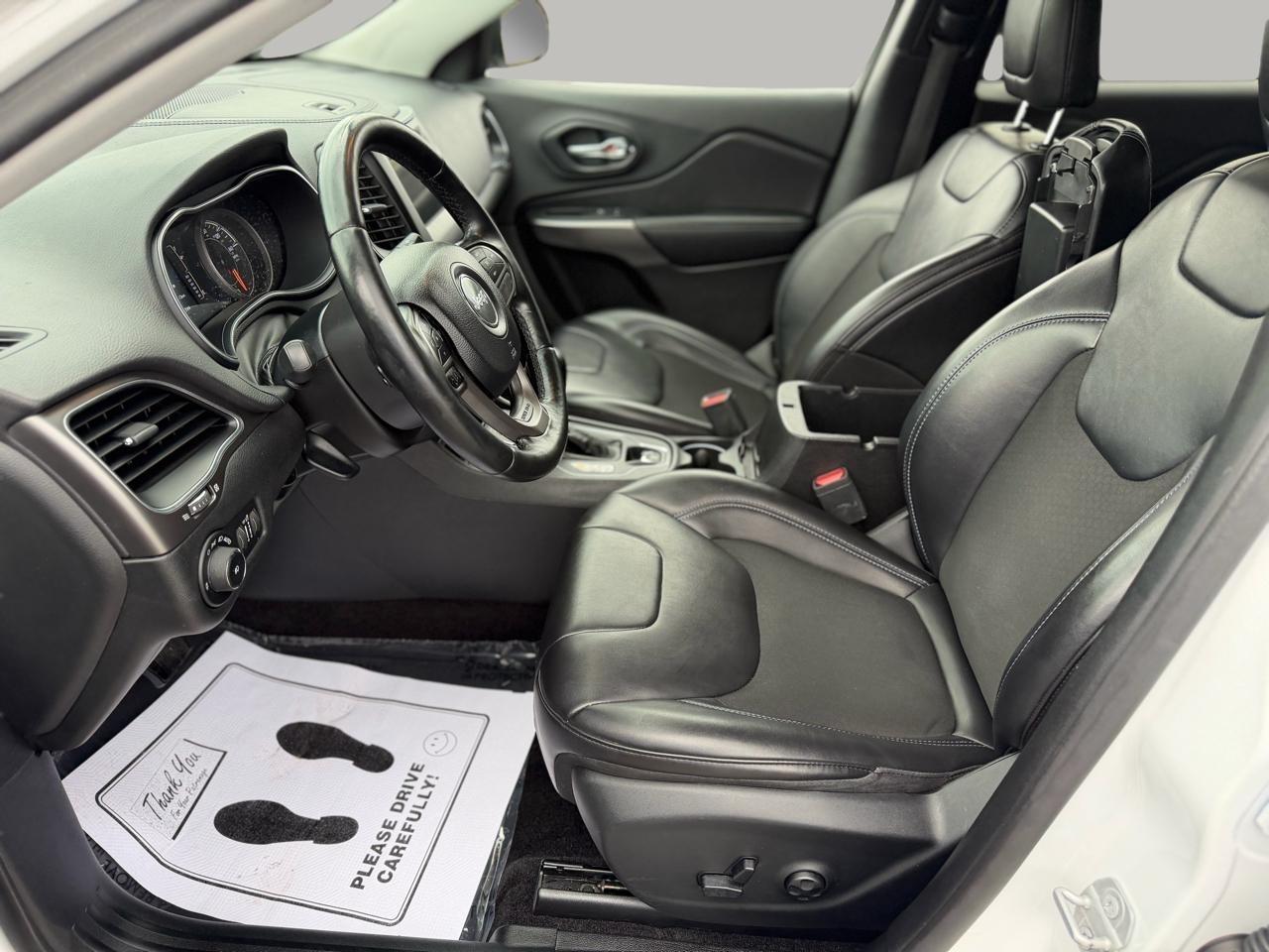 Jeep Cherokee Latitude Plus FWD 2019