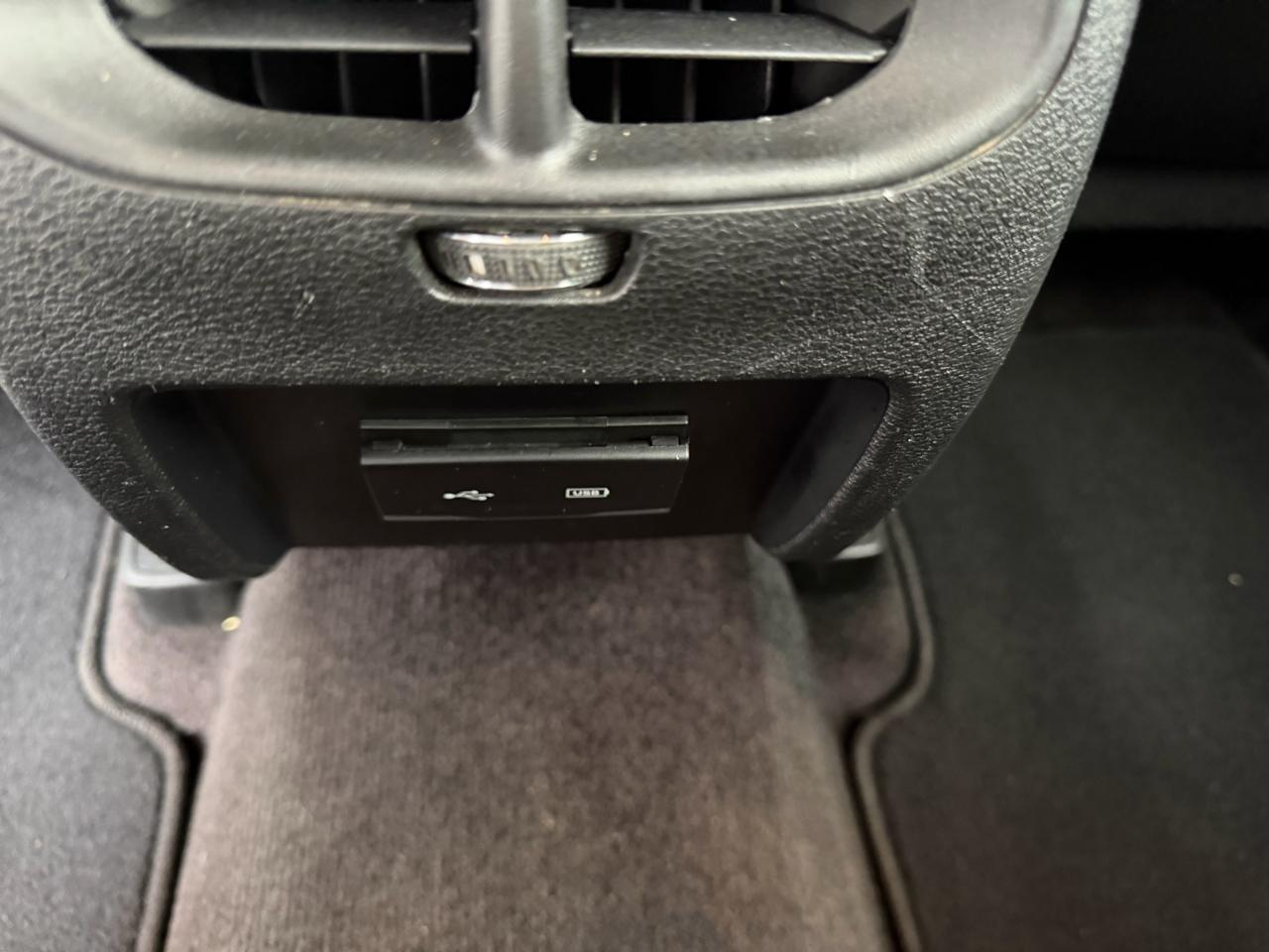 Jeep Cherokee Latitude Plus FWD 2019