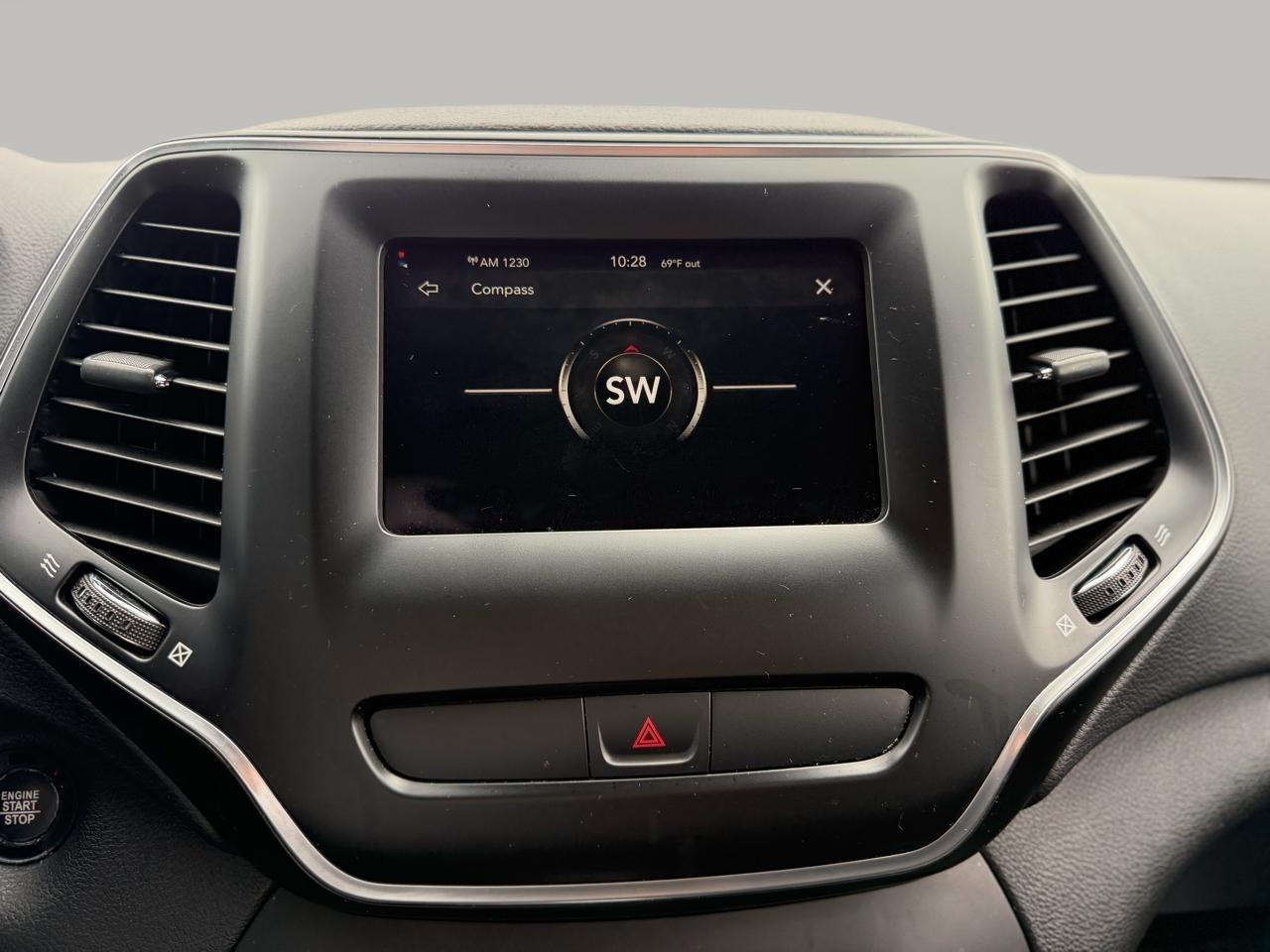 Jeep Cherokee Latitude Plus FWD 2019