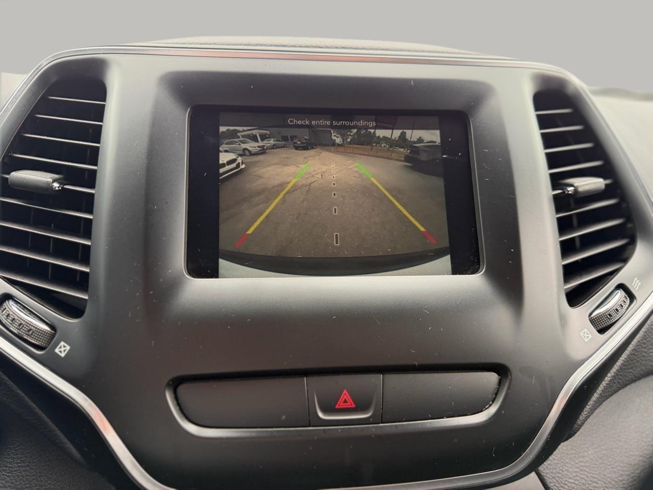 Jeep Cherokee Latitude Plus FWD 2019