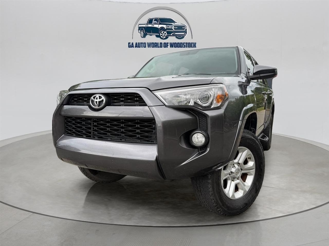 Toyota 4Runner SR5 2WD 2015