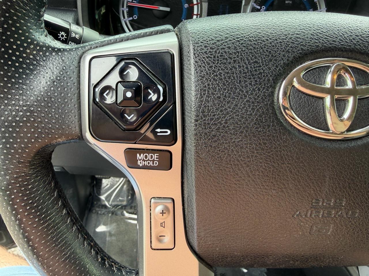 Toyota 4Runner SR5 2WD 2015