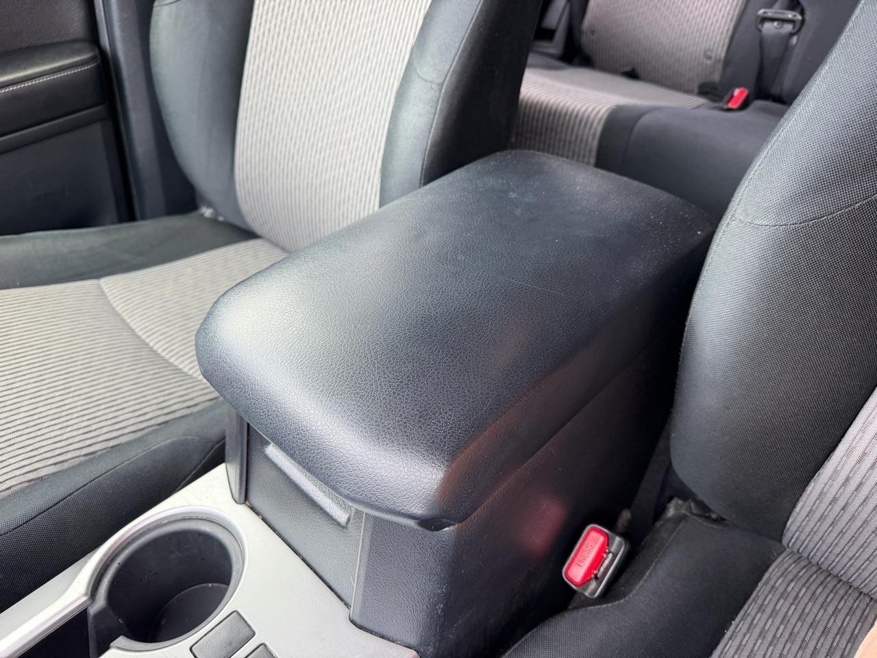 Toyota 4Runner SR5 2WD 2015