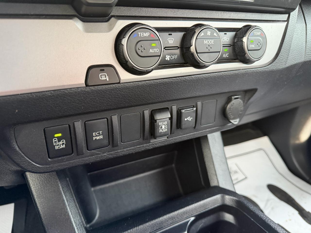 Toyota Tacoma SR5 Double Cab V6 2022