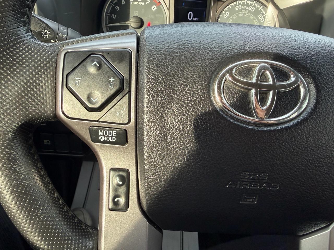 Toyota Tacoma SR5 Double Cab V6 2022