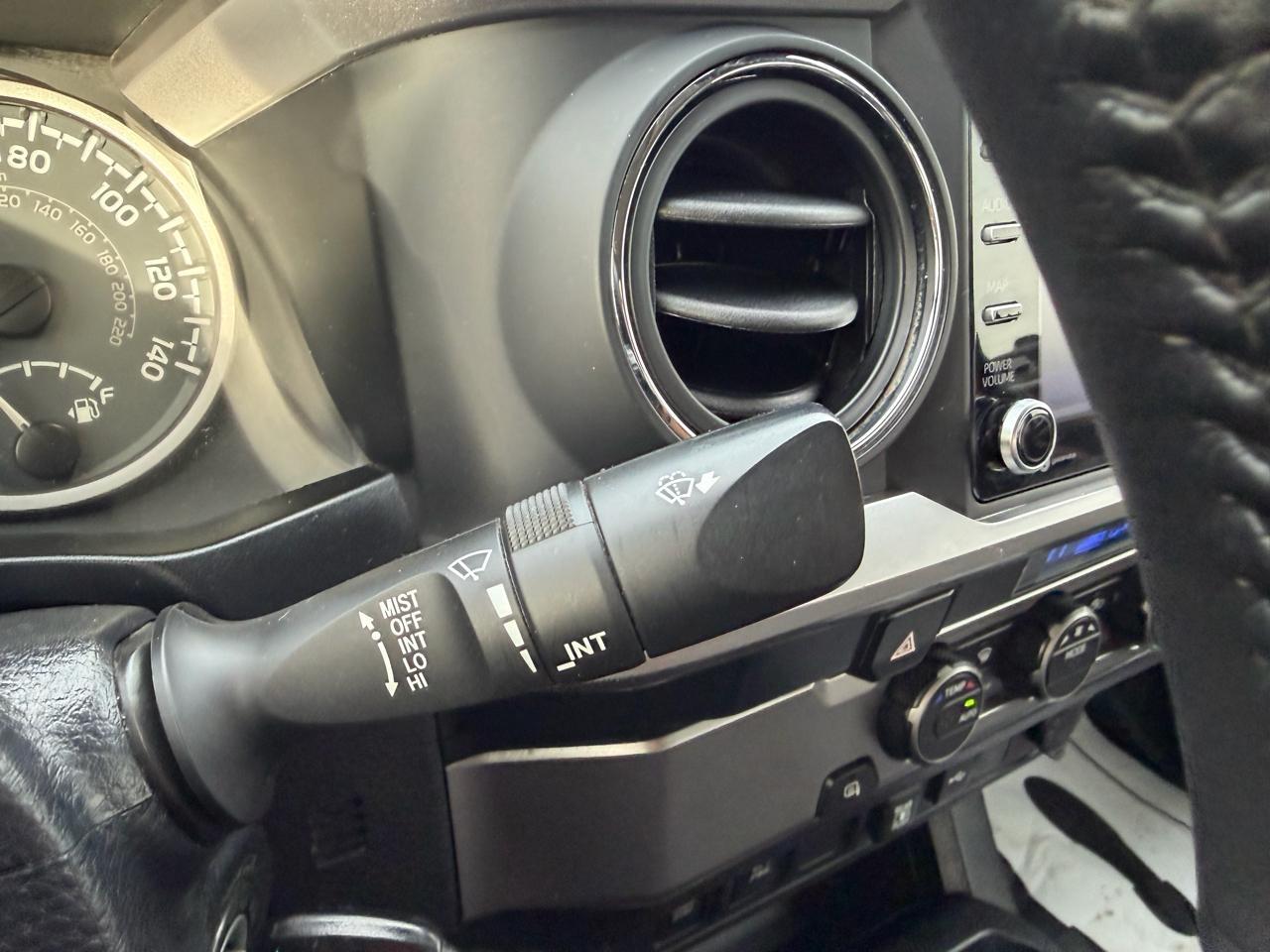 Toyota Tacoma SR5 Double Cab V6 2022