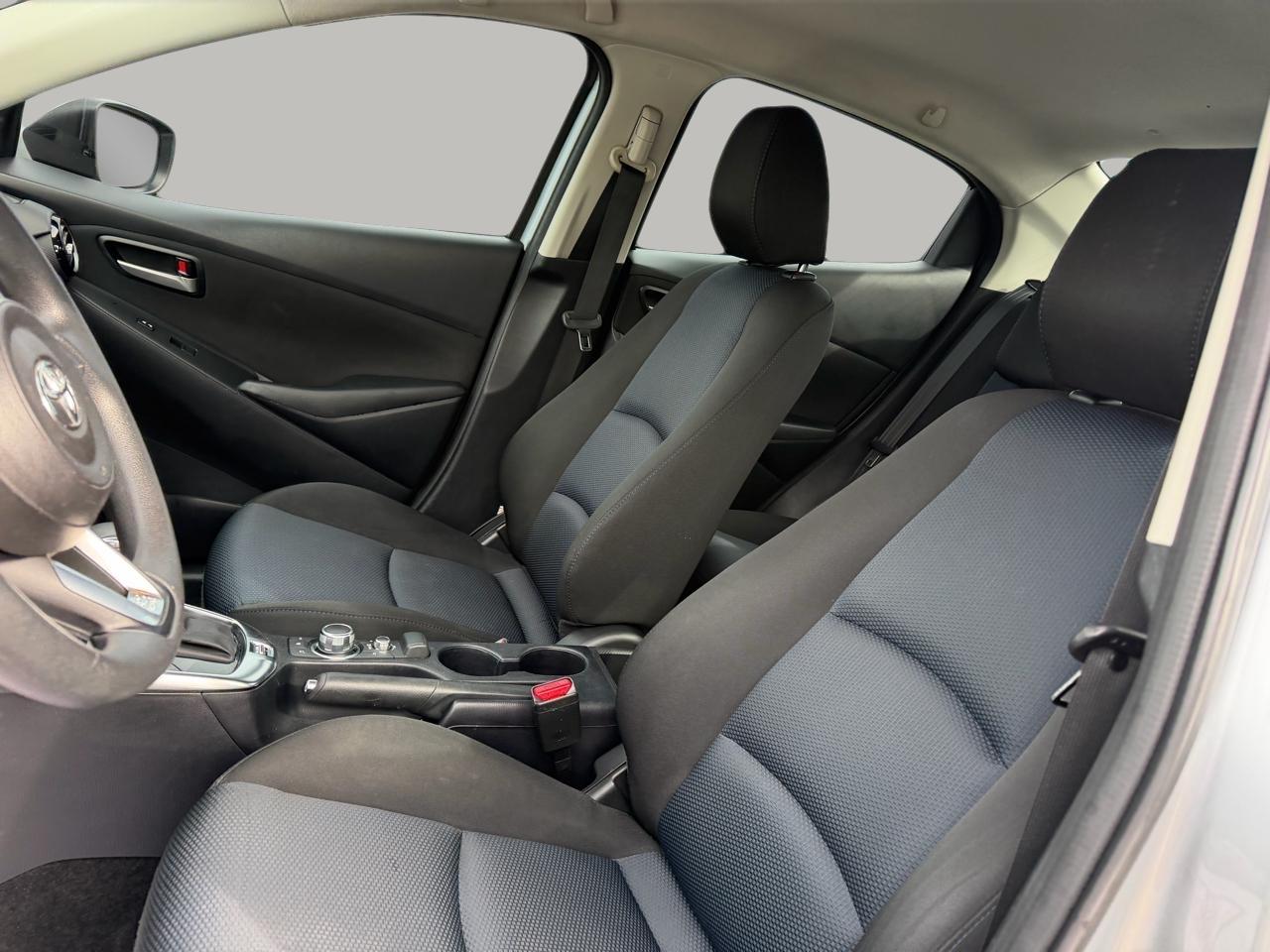Toyota Yaris iA Auto (Natl) 2019
