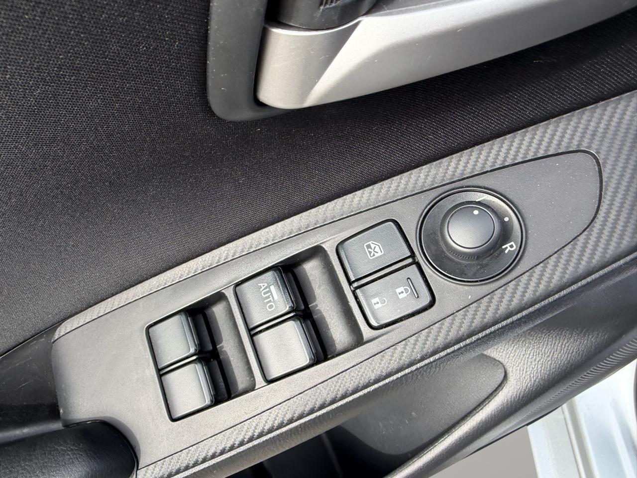 Toyota Yaris iA Auto (Natl) 2019