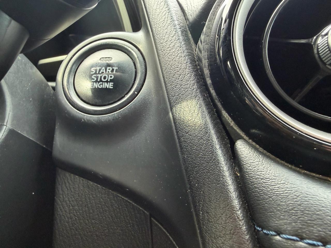 Toyota Yaris iA Auto (Natl) 2019