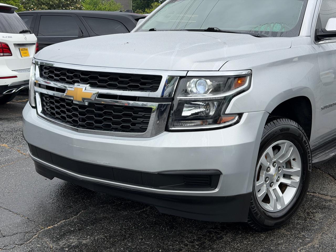 Chevrolet Suburban LT 2WD 2018