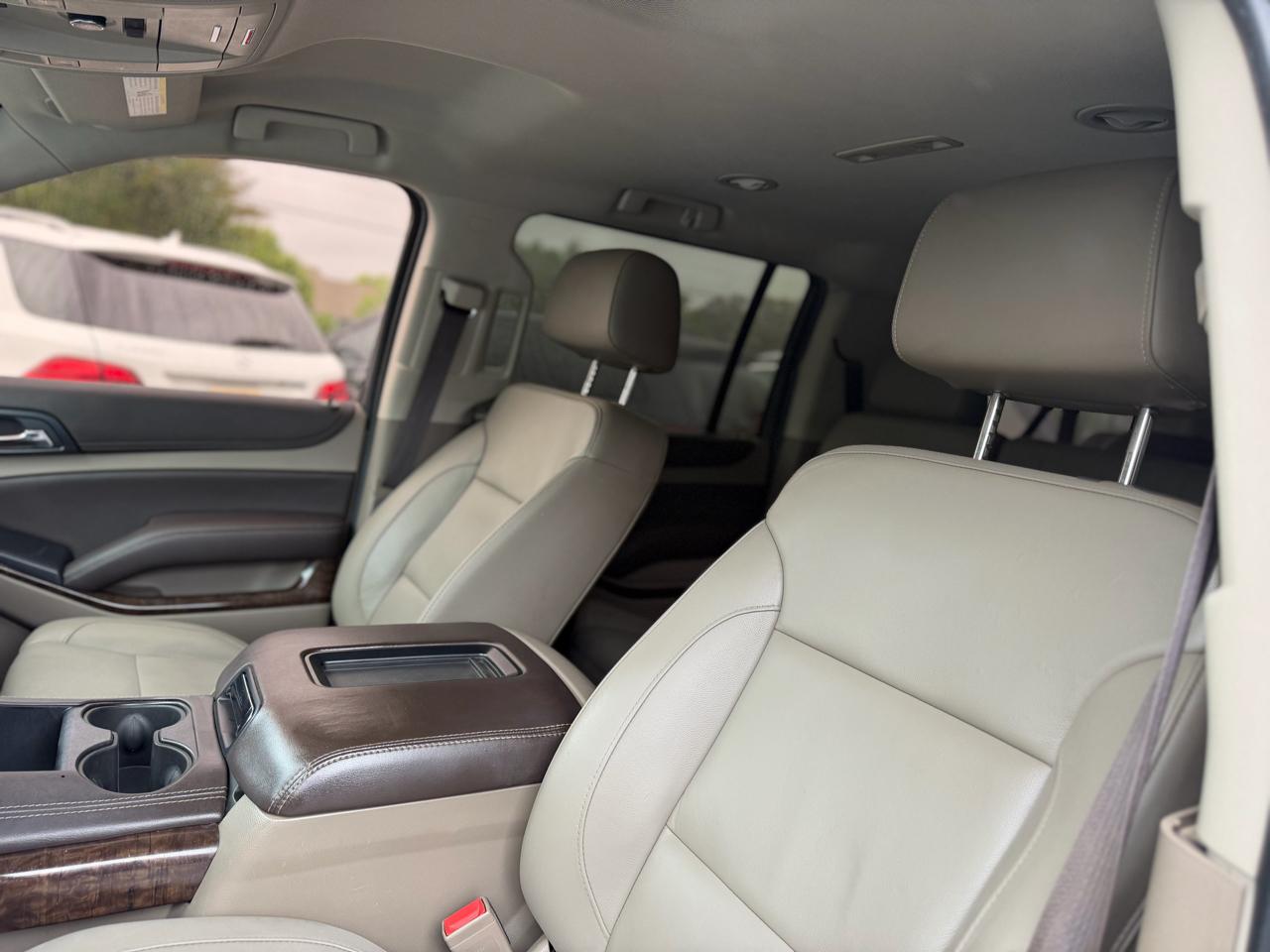 Chevrolet Suburban LT 2WD 2018
