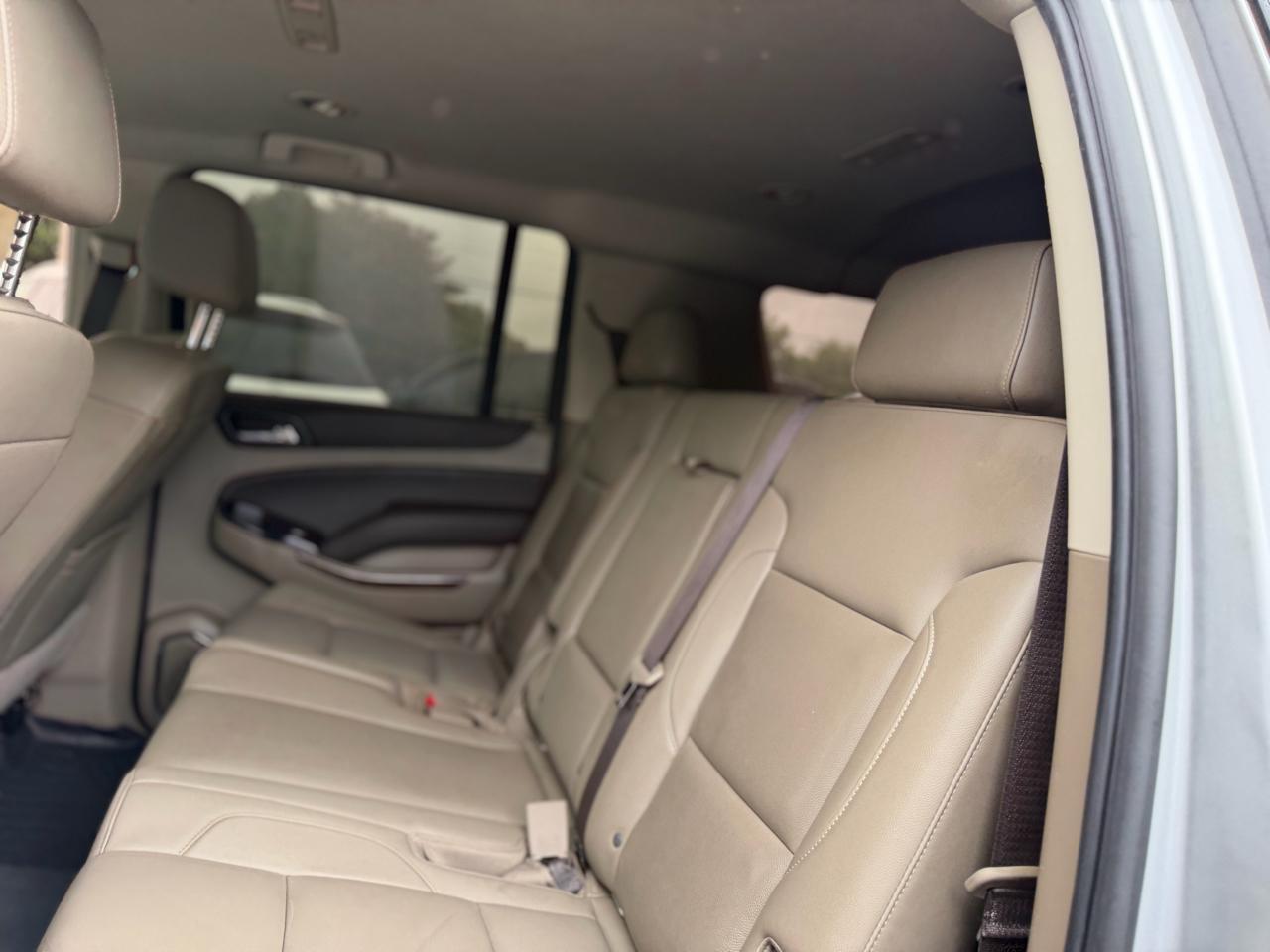 Chevrolet Suburban LT 2WD 2018