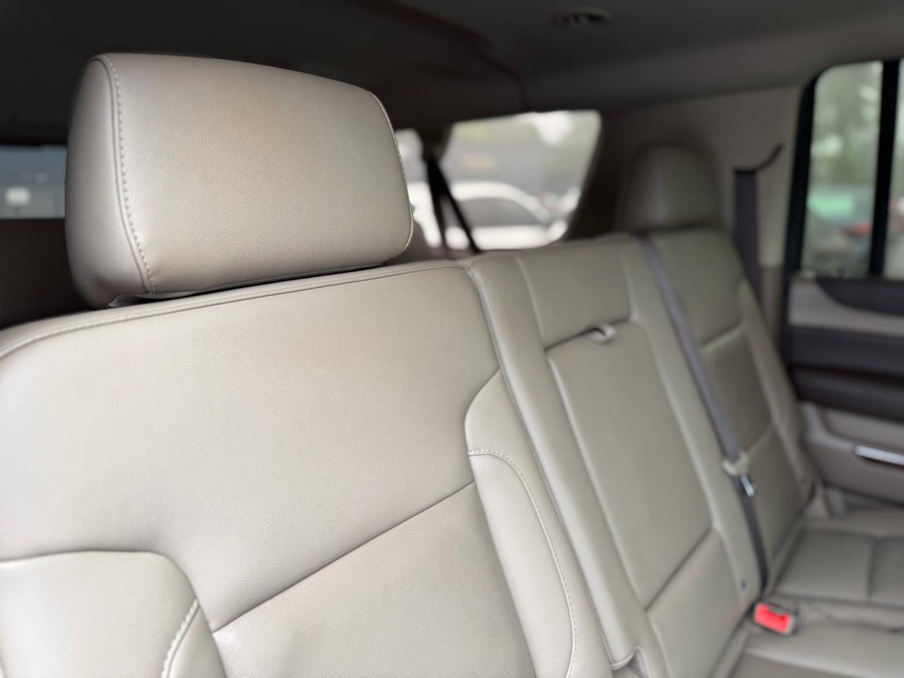 Chevrolet Suburban LT 2WD 2018