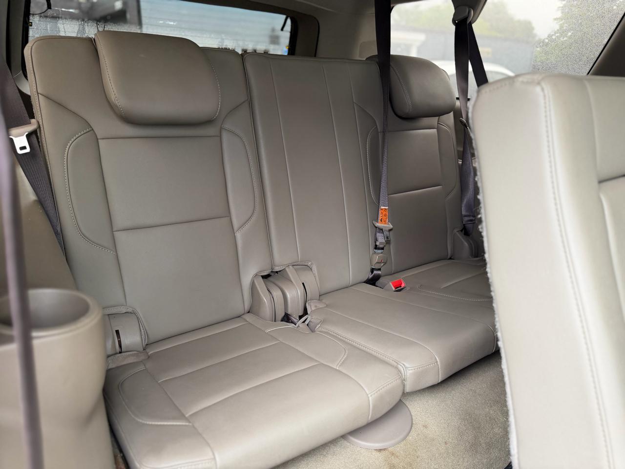 Chevrolet Suburban LT 2WD 2018