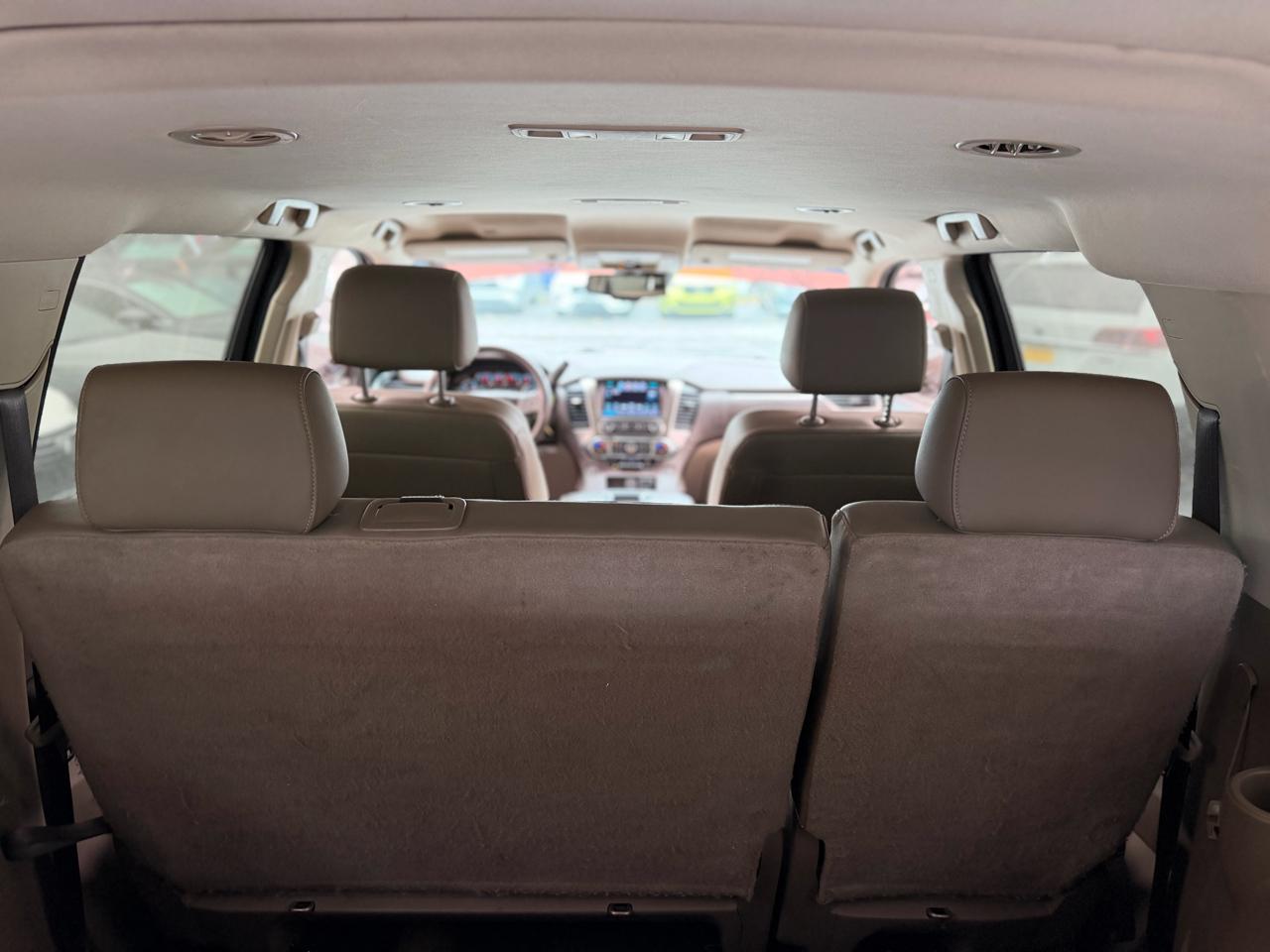 Chevrolet Suburban LT 2WD 2018