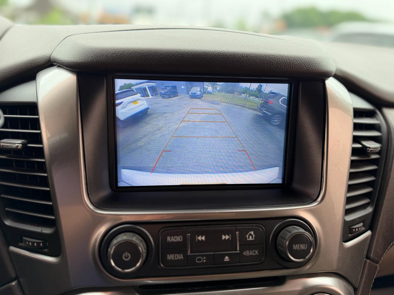 Chevrolet Suburban LT 2WD 2018