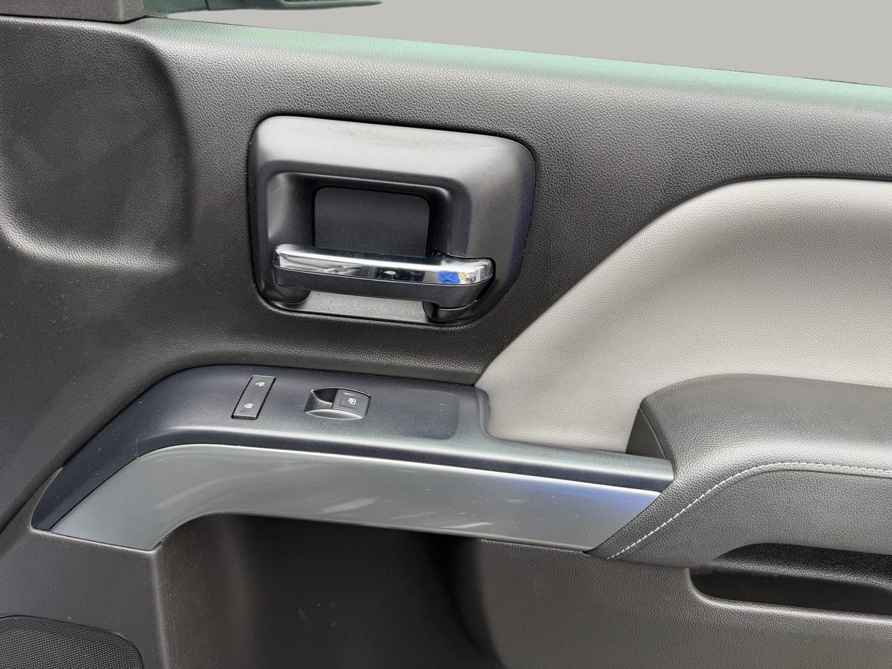 Chevrolet Silverado 1500 2LT Double Cab 2WD 2014