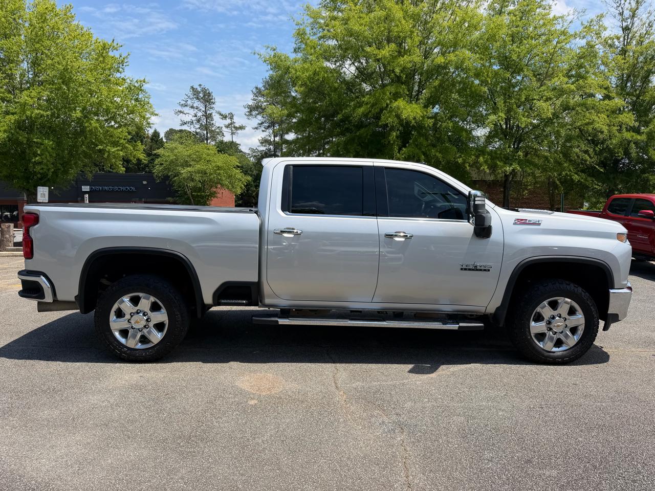Chevrolet Silverado 3500HD LTZ Crew Cab 4WD 2023