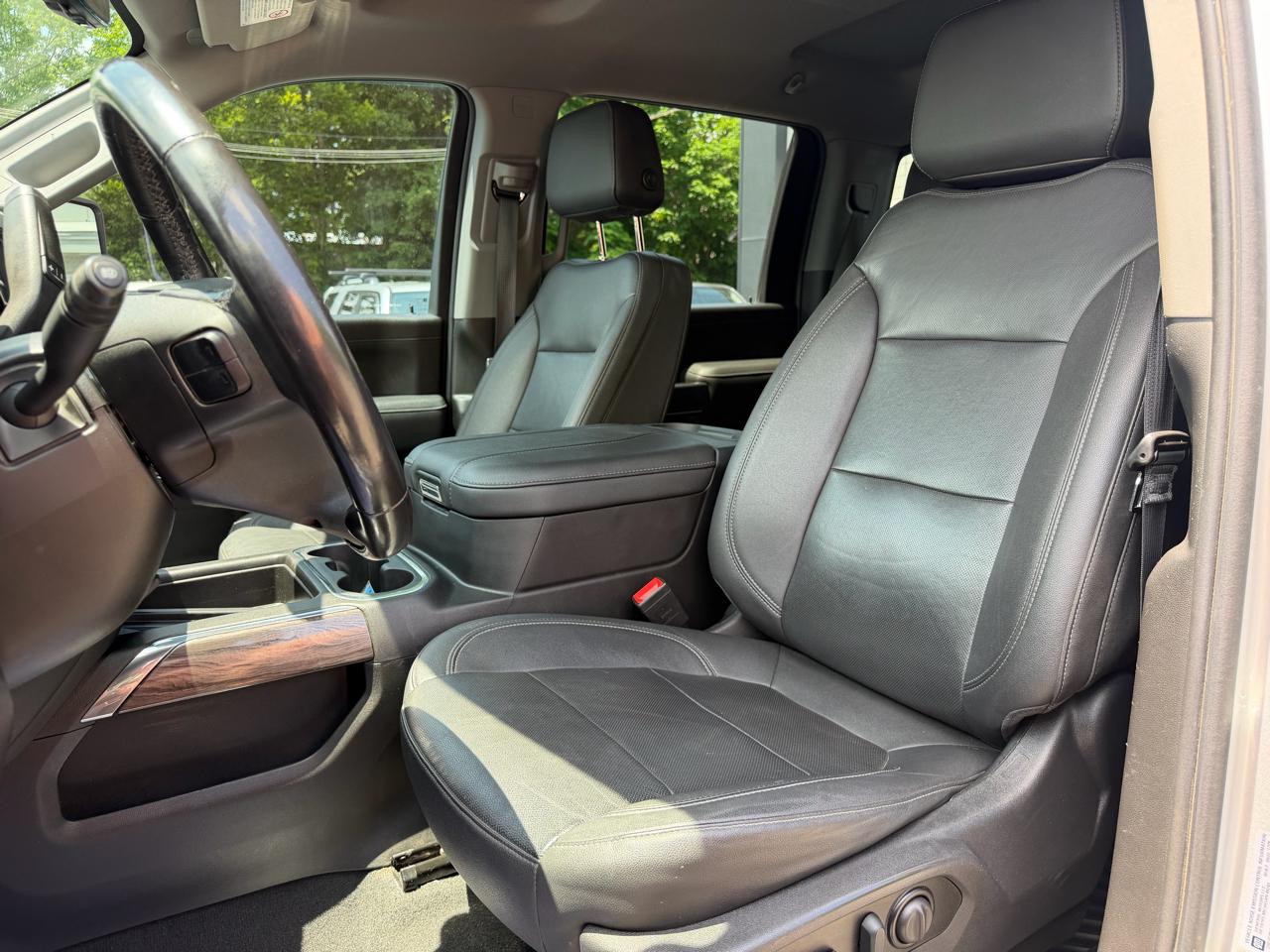 Chevrolet Silverado 3500HD LTZ Crew Cab 4WD 2023