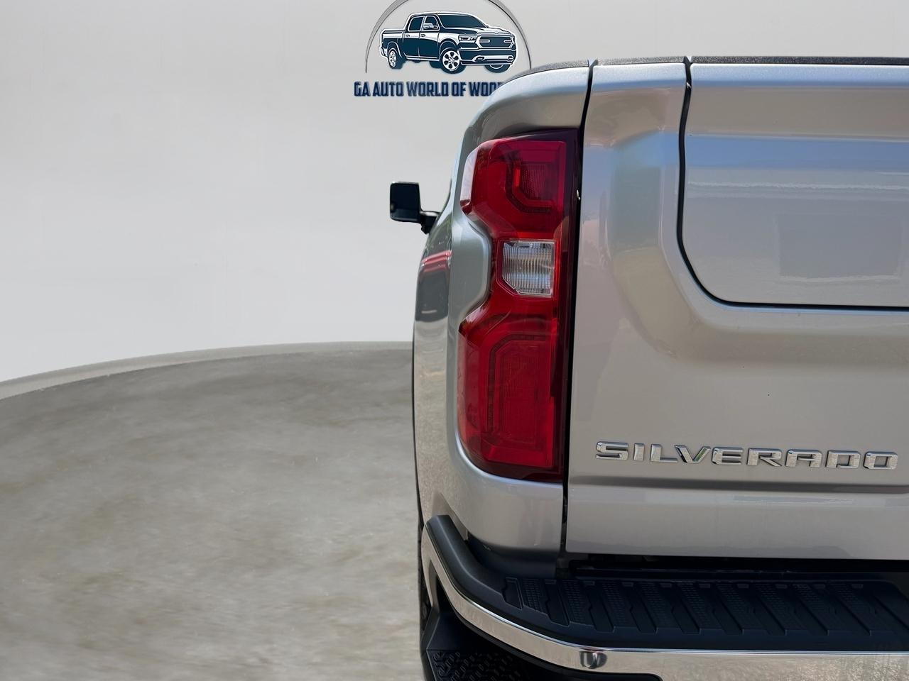 Chevrolet Silverado 3500HD LTZ Crew Cab 4WD 2023