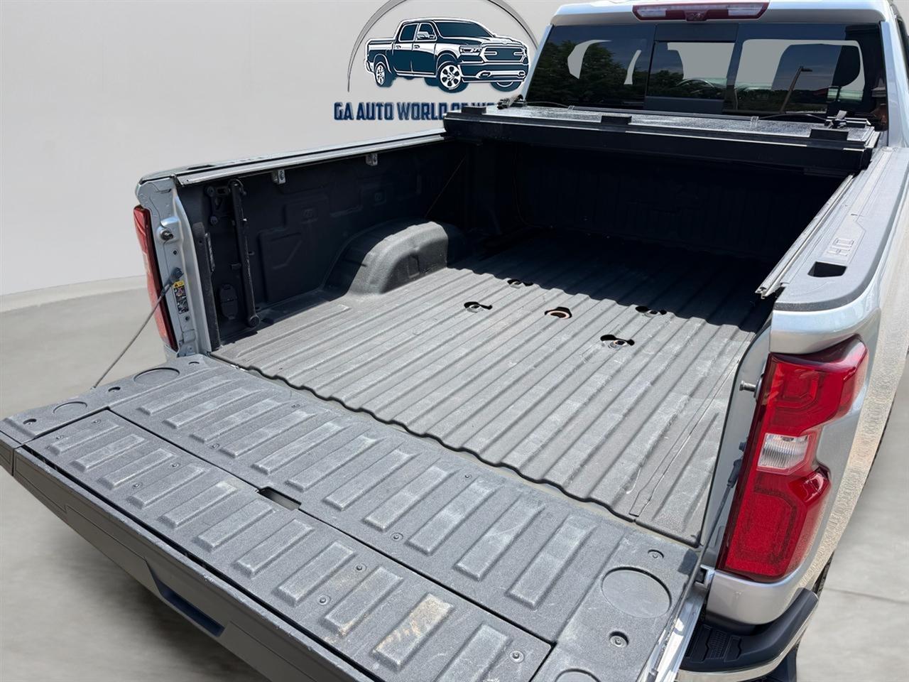 Chevrolet Silverado 3500HD LTZ Crew Cab 4WD 2023