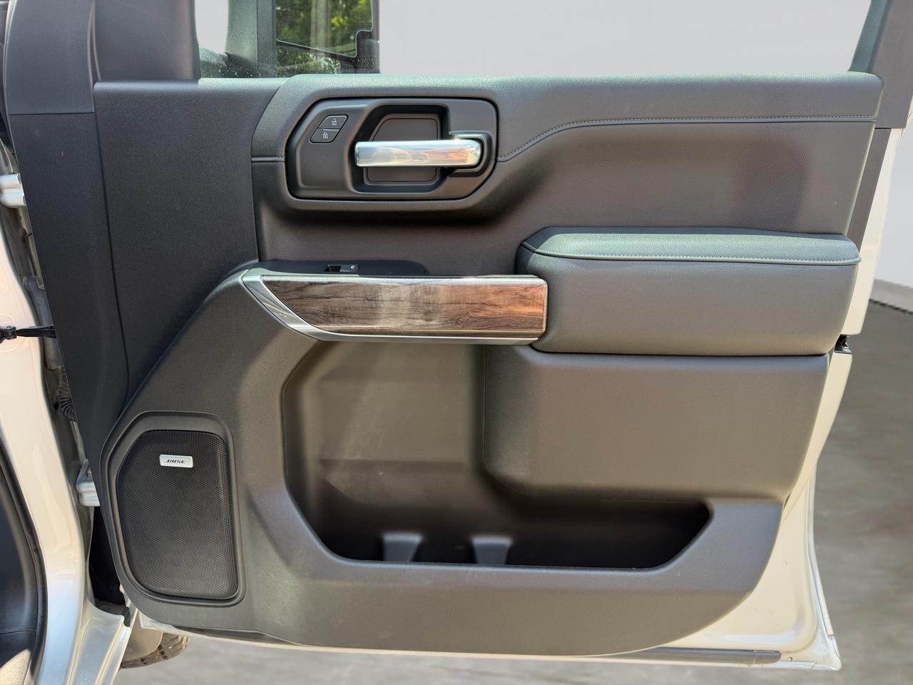 Chevrolet Silverado 3500HD LTZ Crew Cab 4WD 2023