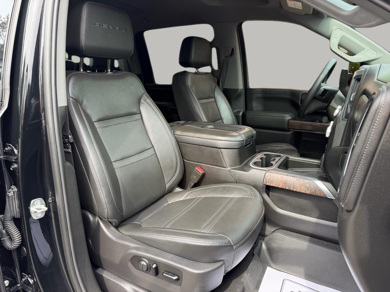 GMC Sierra 2500HD Denali Crew Cab 4WD 2021