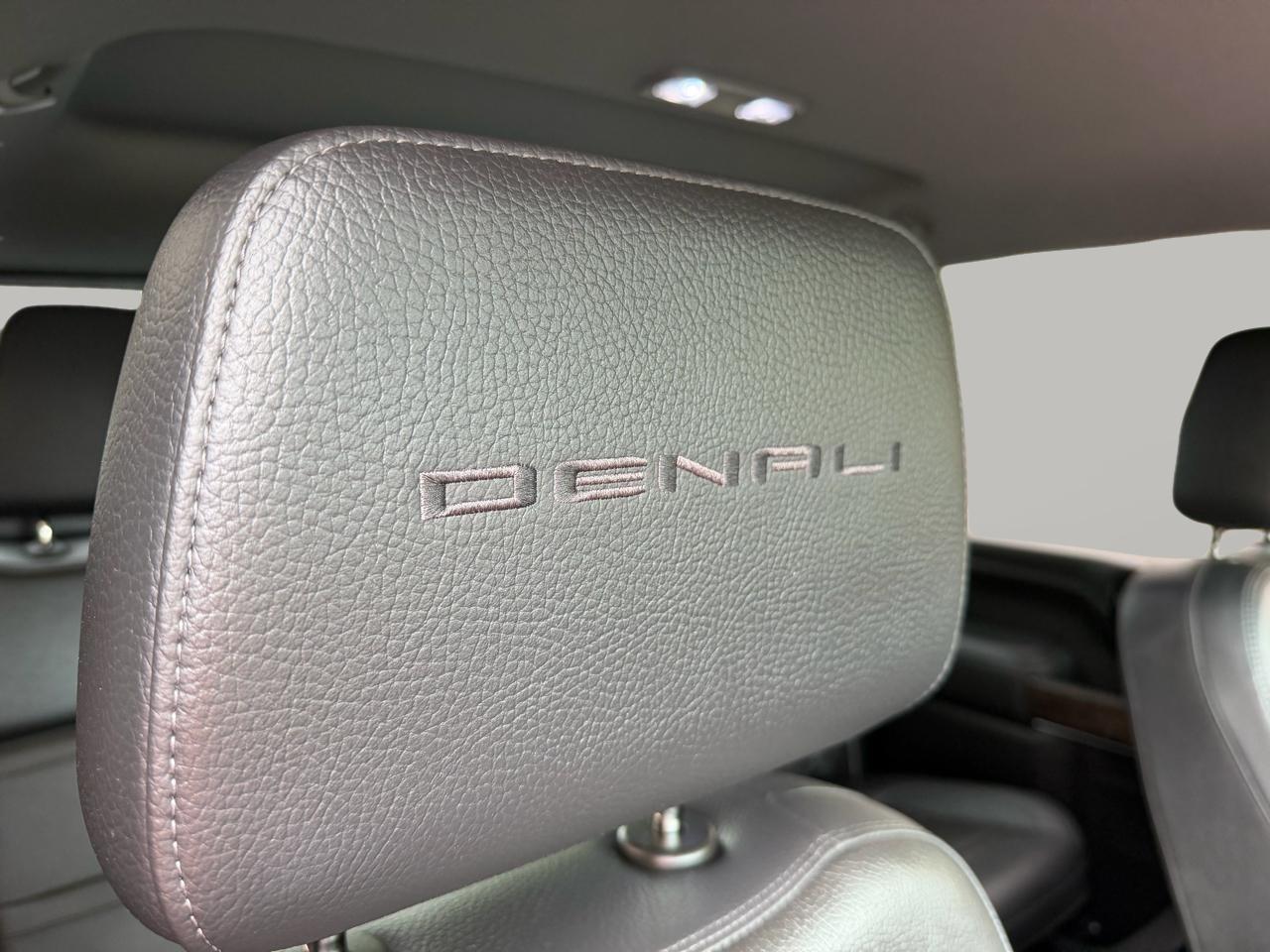 GMC Sierra 2500HD Denali Crew Cab 4WD 2021